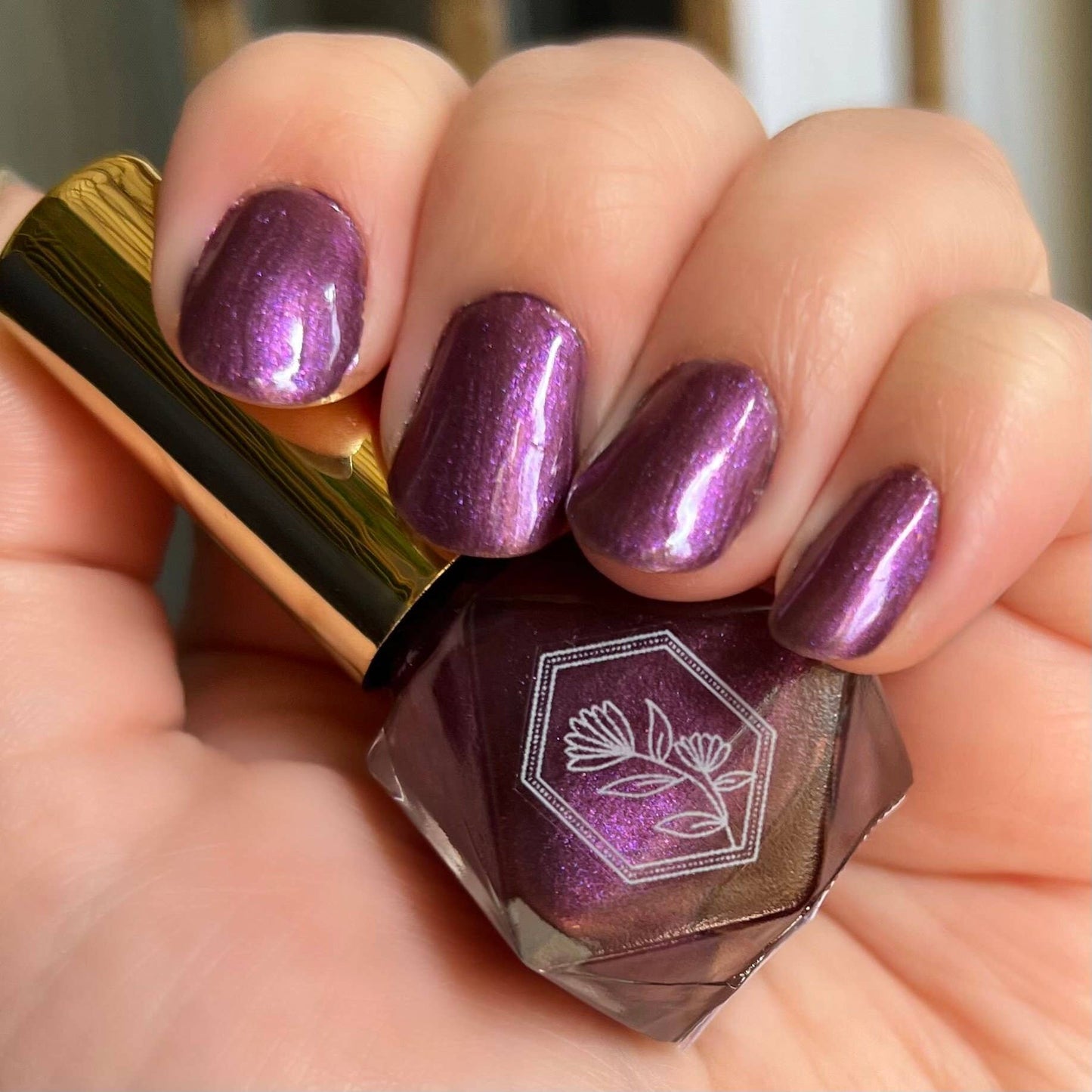 Power Suit - Powerful Purple With Pink Glitter - Nail Polish