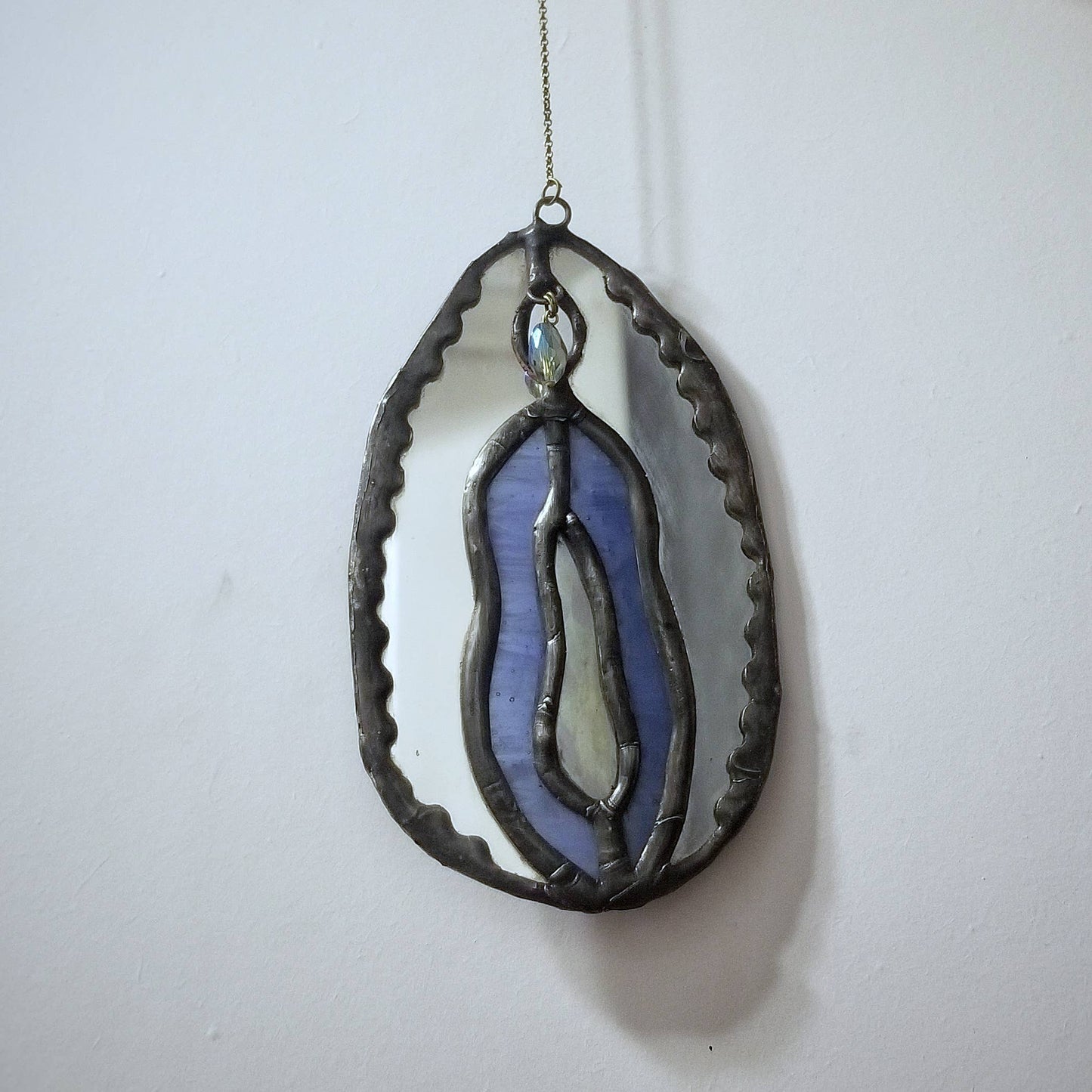 Stained glass - yoni