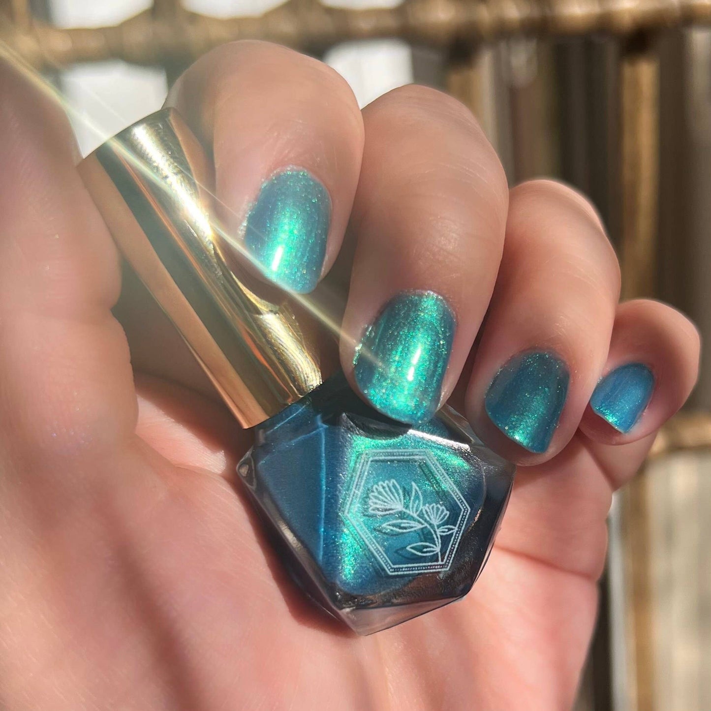 Tropical Dream - Vibrant Blue & Soft Green Shift Nail Polish