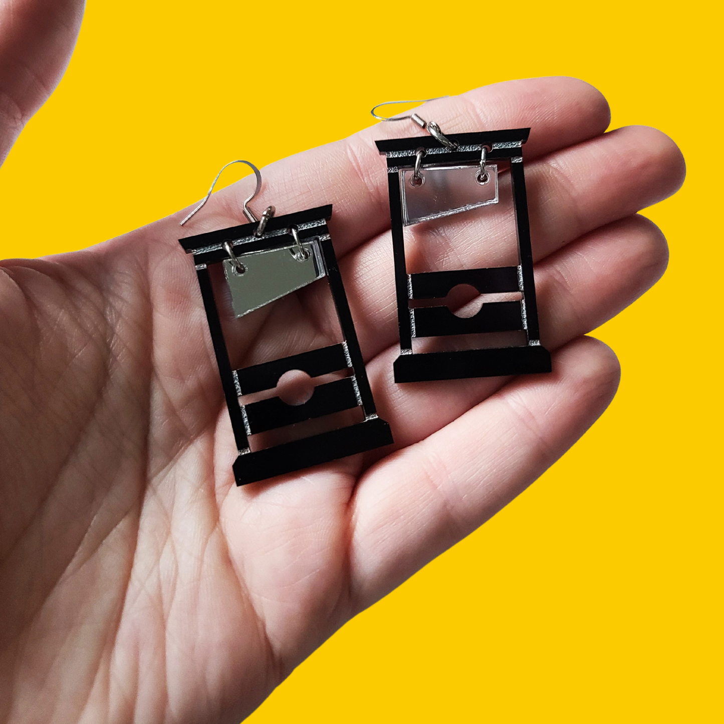 Guillotine - Earrings - Laser Cut
