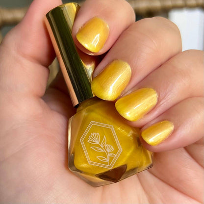 Lemon Tart - Jelly Shimmering Yellow - Nail Polish