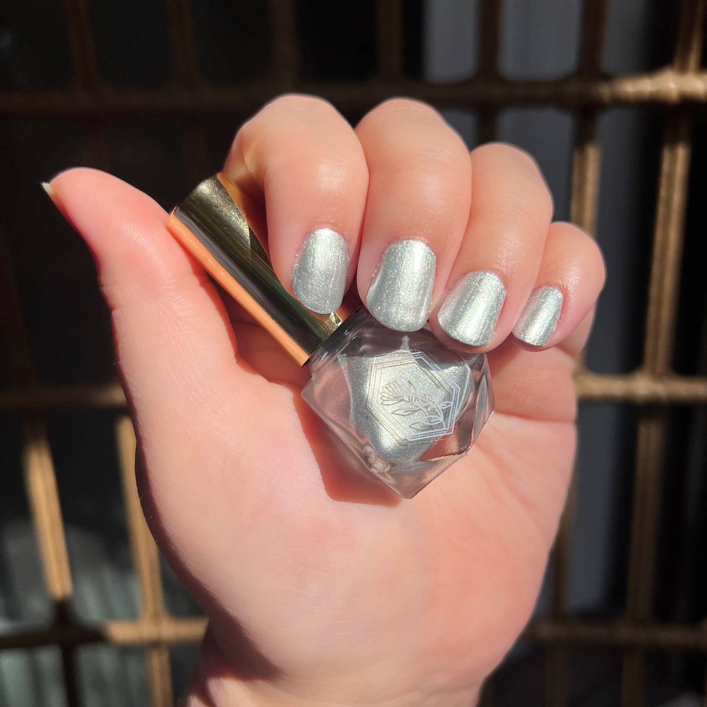 Meteorite - Mirror Silver Glowing Star- Nail Polish