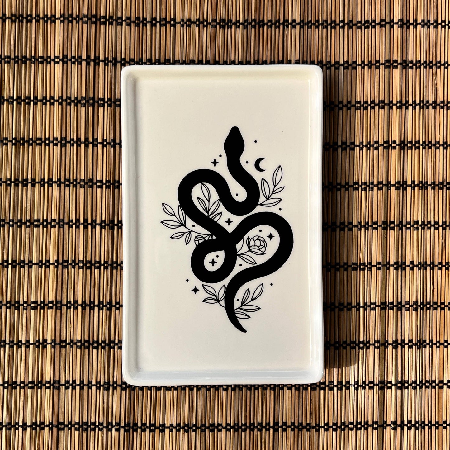 Ceramic tray "Snake"